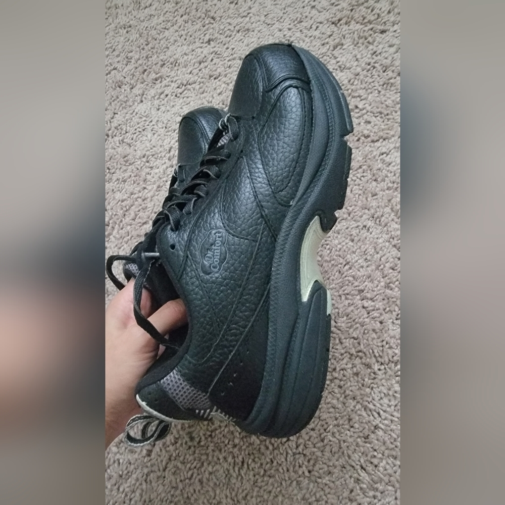Dr Comfort shoes